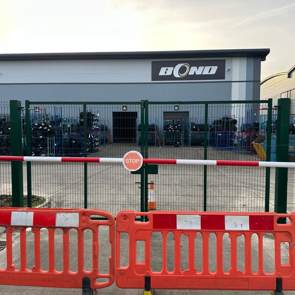 Custom Gate 2